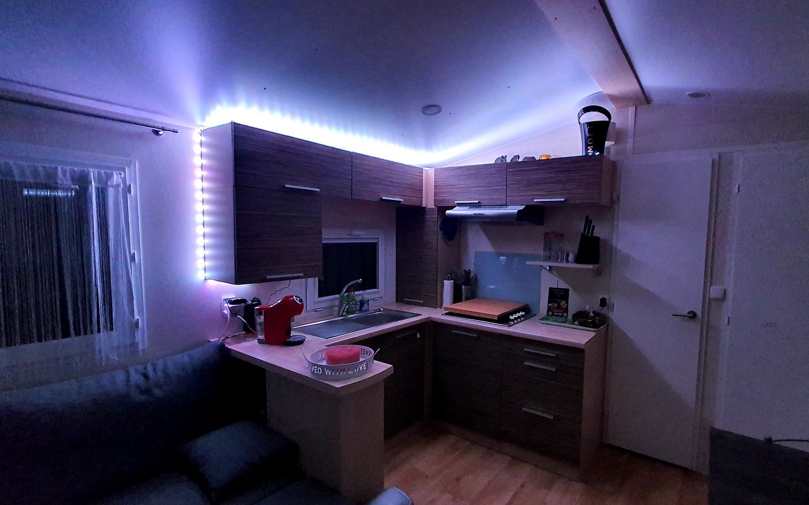 intérieur desmavane led blanche
